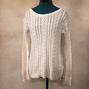 American Eagle Knit Long Sleeve